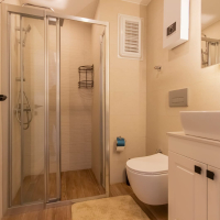 Меблированная 1+1 у моря в престижном районе c возможностью получения  ВНЖ