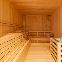 Меблированная 1+1 у моря в престижном районе c возможностью получения  ВНЖ