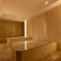 Меблированная 1+1 у моря в престижном районе c возможностью получения  ВНЖ