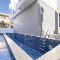 Стильная квартира 1+1 рядом с пляжем Клеопатра — новострой с бассейном