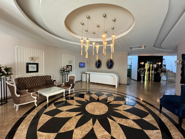 Квартира 1+1 на первой береговой линии в Оба — 50 м до песчаного пляжа, супер-цена