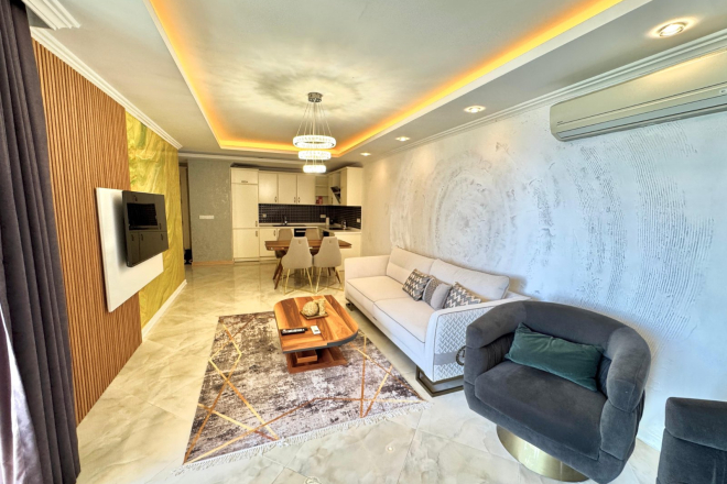 Квартира 1+1 на первой береговой линии в Оба — 50 м до песчаного пляжа, супер-цена