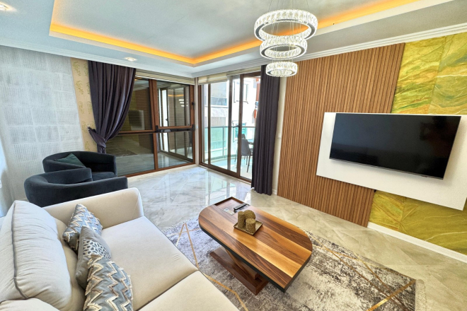 Квартира 1+1 на первой береговой линии в Оба — 50 м до песчаного пляжа, супер-цена