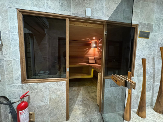 Современная меблированная квартира 1+1 в 100 метрах от моря в Обе