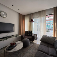 Современная меблированная квартира 1+1 в 100 метрах от моря в Обе