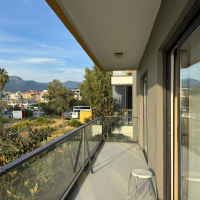 Современная меблированная квартира 1+1 в 100 метрах от моря в Обе