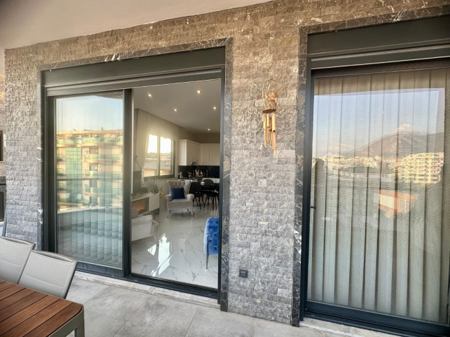 Премиальная квартира 2+1 для гражданства на первой береговой линии в Оба