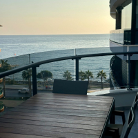 Премиальная квартира 2+1 для гражданства на первой береговой линии в Оба