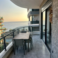 Премиальная квартира 2+1 для гражданства на первой береговой линии в Оба