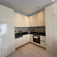 1+1 Уютная квартира 1+1 в новом комплексе в Демирташе. Полностью меблирована. Богатая инфраструктура