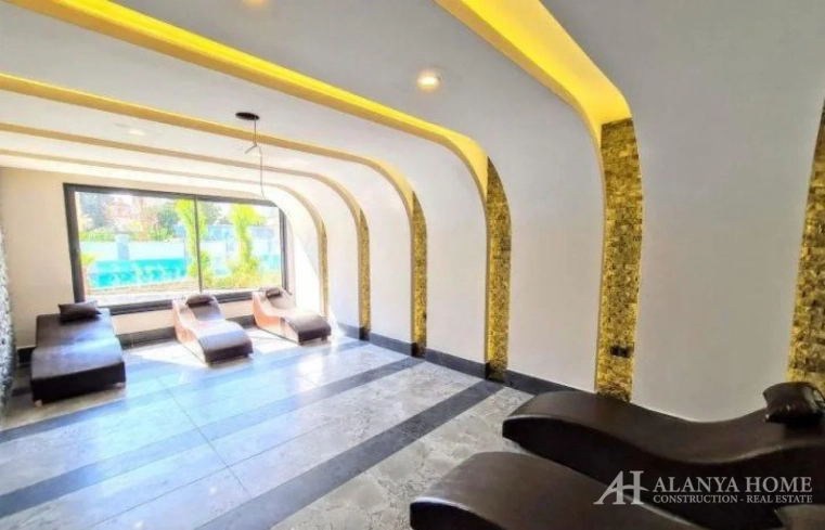 Комфортная 2+1 рядом с пляжем Клеопатра — с мебелью и инфраструктурой