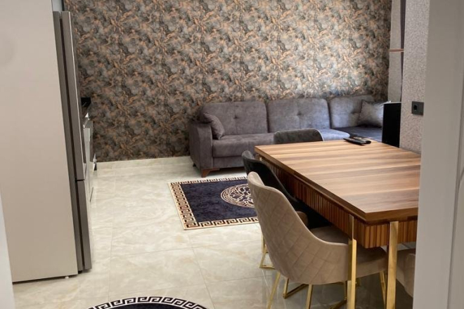 Комфортная 2+1 рядом с пляжем Клеопатра — с мебелью и инфраструктурой