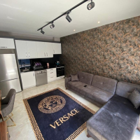 Комфортная 2+1 рядом с пляжем Клеопатра — с мебелью и инфраструктурой