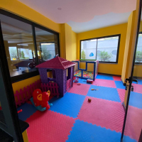 Комфортная 2+1 рядом с пляжем Клеопатра — с мебелью и инфраструктурой