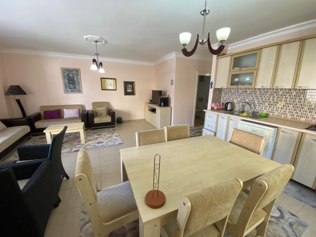 Просторная меблированная 2+1 в Махмутларе — в 300 метрах от моря