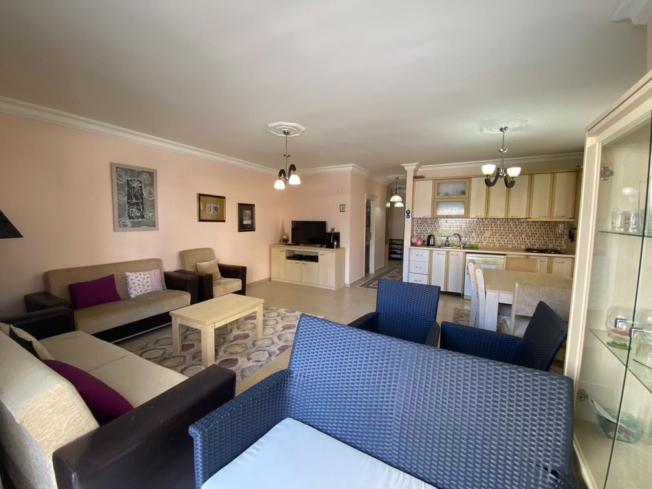 Просторная меблированная 2+1 в Махмутларе — в 300 метрах от моря