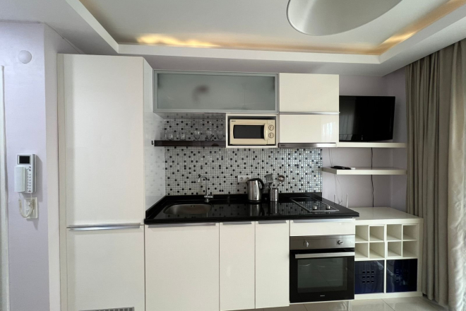 Уютная меблированная 1+1 в престижной Оба — всего 400 м от моря