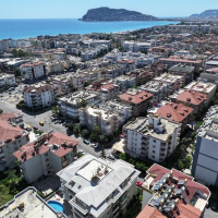 Уютная меблированная 1+1 в престижной Оба — всего 400 м от моря