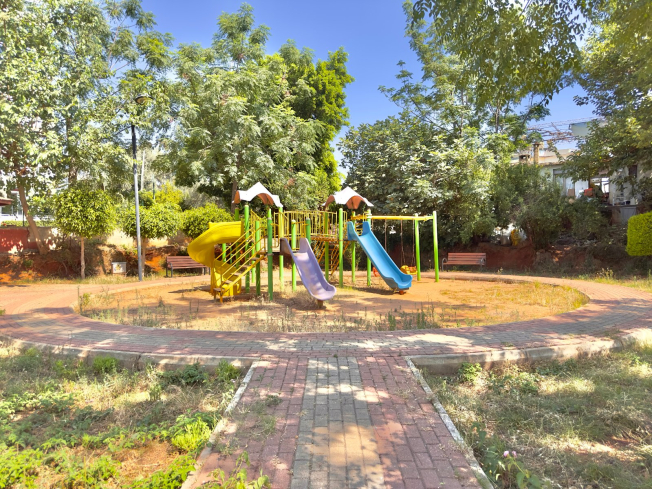 Светлая просторная квартира 2+1 в Тосмуре рядом с морем и развитой инфраструктурой