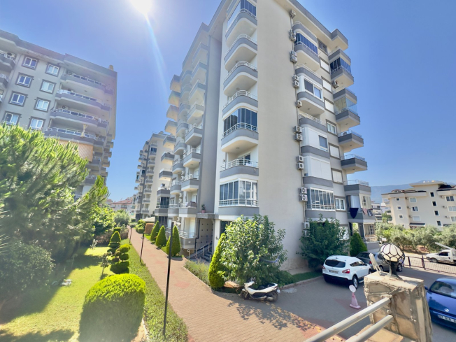 Светлая просторная квартира 2+1 в Тосмуре рядом с морем и развитой инфраструктурой