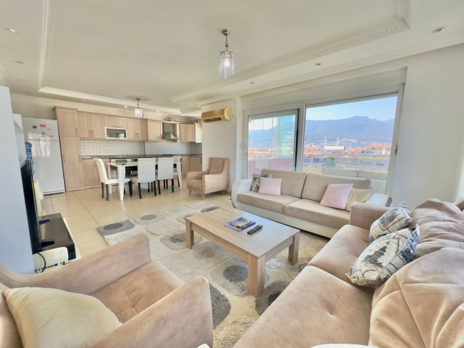 Светлая просторная квартира 2+1 в Тосмуре рядом с морем и развитой инфраструктурой