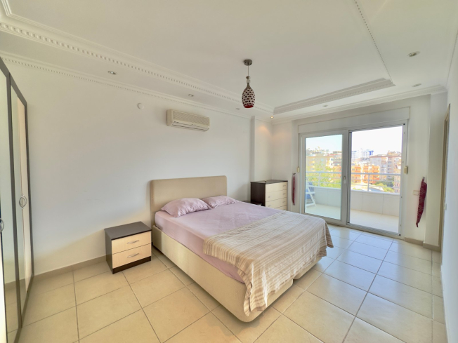 Светлая просторная квартира 2+1 в Тосмуре рядом с морем и развитой инфраструктурой