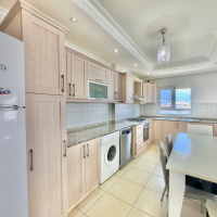 Светлая просторная квартира 2+1 в Тосмуре рядом с морем и развитой инфраструктурой