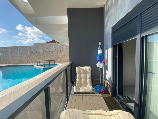 2+1 DAİRE BAHÇE KAT