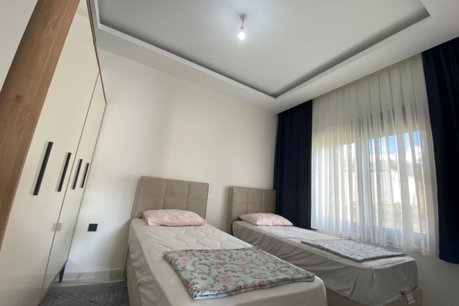 2+1 DAİRE BAHÇE KAT