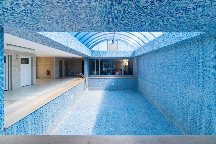 Просторная меблированная квартира  2+1 рядом с морем — готова для ВНЖ