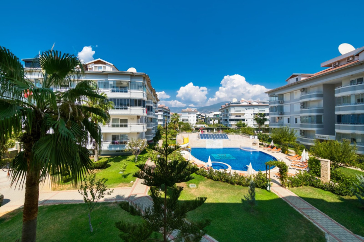 Просторная меблированная квартира  2+1 рядом с морем — готова для ВНЖ