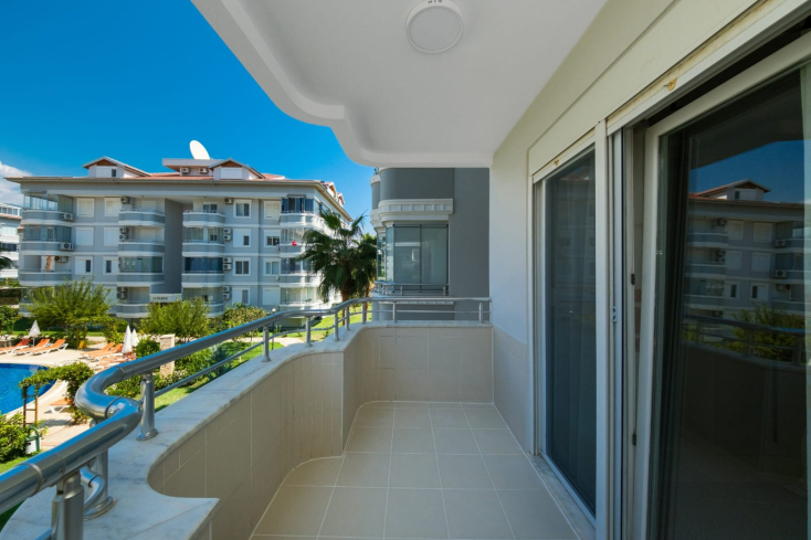 Просторная меблированная квартира  2+1 рядом с морем — готова для ВНЖ