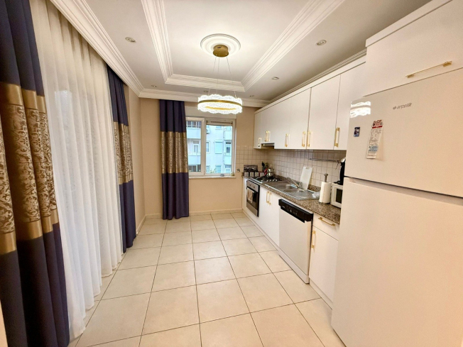 Просторная 2+1 у моря в Обе — готова к проживанию