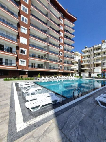 1+1 в Махмутларе в комплексе с бассейном — 250 м до моря