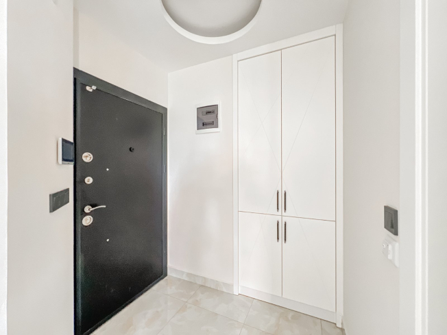 1+1 в Махмутларе в комплексе с бассейном — 250 м до моря