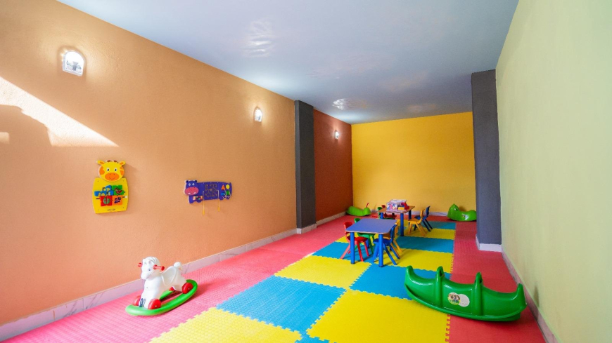 Стильная меблированная 1+1 в комплексе с богатой инфраструктурой — 600 м до моря