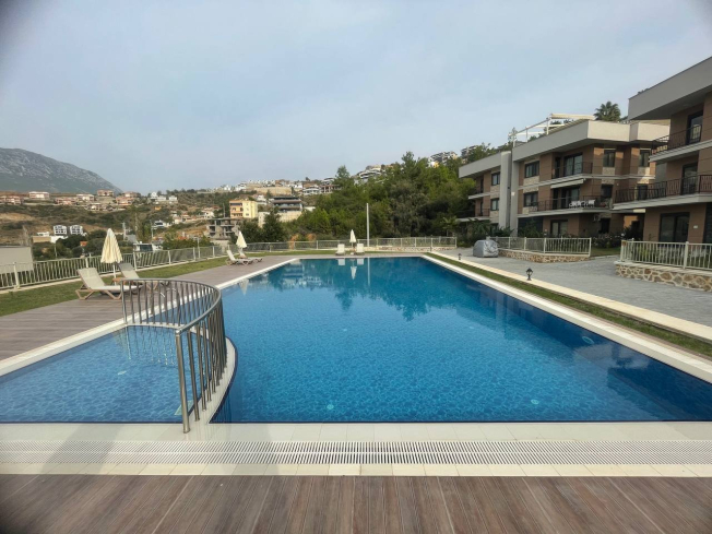 3+1 200 M2 BAHÇELİ DUBLEX VİLLA 200 M2 KENDİNE AYİT BAHÇELİ