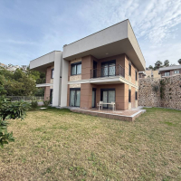 3+1 200 M2 BAHÇELİ DUBLEX VİLLA 200 M2 KENDİNE AYİT BAHÇELİ