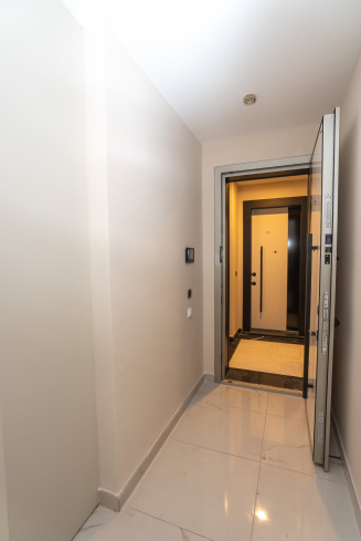 Merkezi konumda aktiviteli 1+1 geniş daire