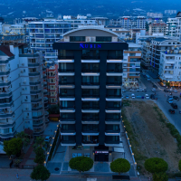 Merkezi konumda aktiviteli 1+1 geniş daire