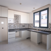 Merkezi konumda aktiviteli 1+1 geniş daire