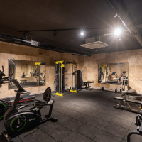 Merkezi konumda aktiviteli 1+1 geniş daire