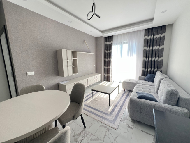 Современная квартира с видом на море в 100 метрах от пляжа — идеальна для отдыха и краткосрочной аренды