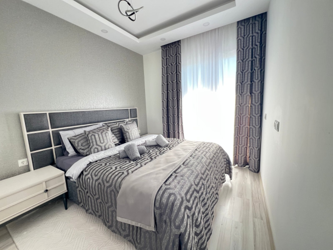 Современная квартира с видом на море в 100 метрах от пляжа — идеальна для отдыха и краткосрочной аренды