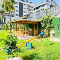 Современная квартира с видом на море в 100 метрах от пляжа — идеальна для отдыха и краткосрочной аренды