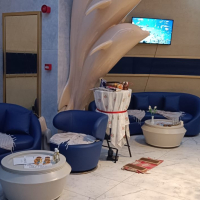 Меблированная 1+1 рядом с морем и полным отельным сервисом в центре Махмутлара