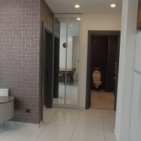 Меблированная 1+1 рядом с морем и полным отельным сервисом в центре Махмутлара