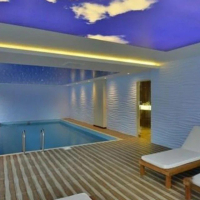 Просторная 1+1 с частичным видом на море в пешей доступности к пляжу