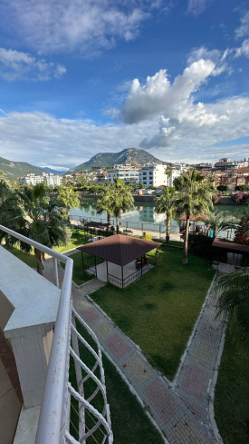 Уютная светлая квартира 2+1 у моря в тихом районе Тосмура — полностью меблирована и готова к жизни