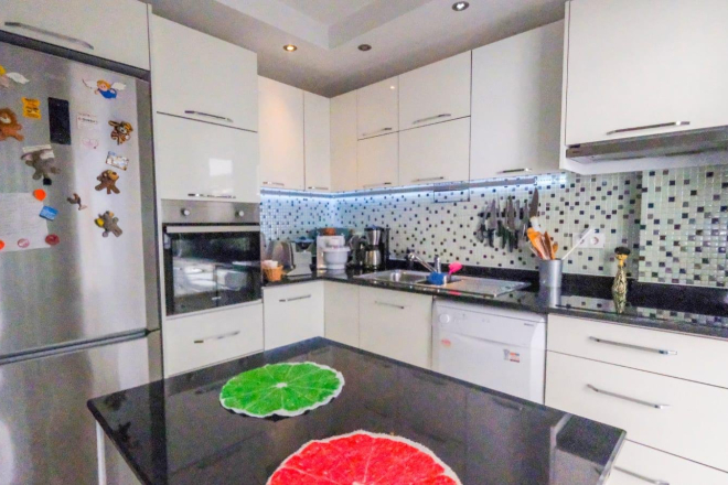 Просторная 2+1 в Оба — 150 м² для жизни и ВНЖ рядом с морем